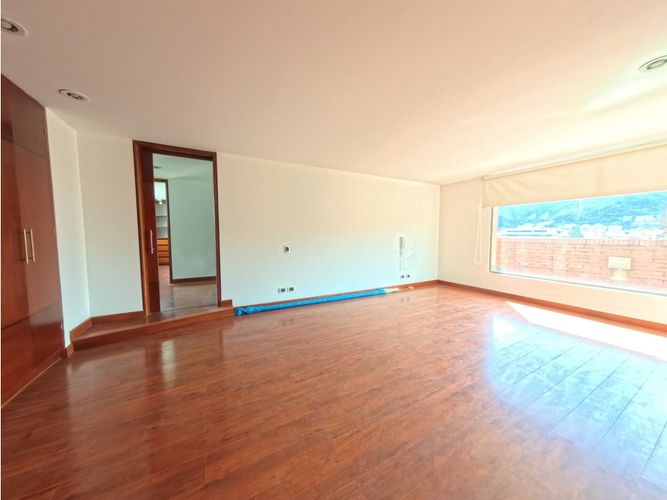 Apartamento en venta en Santa Barbara, Bogotá · foto 11 de 19