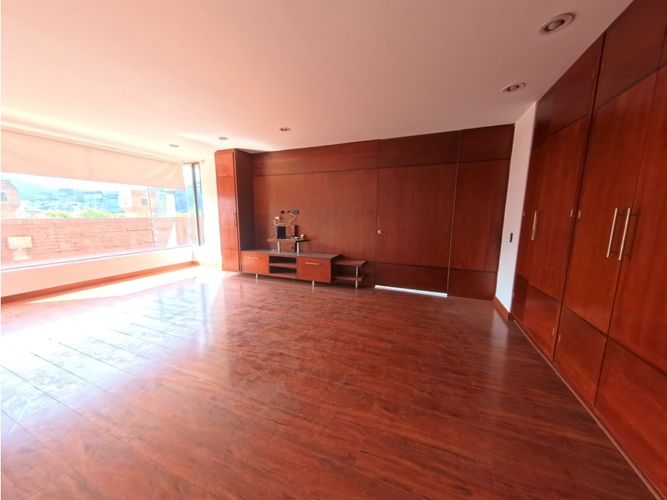 Apartamento en venta en Santa Barbara, Bogotá · foto 12 de 19