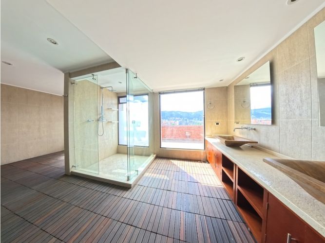 Apartamento en venta en Santa Barbara, Bogotá · foto 16 de 19