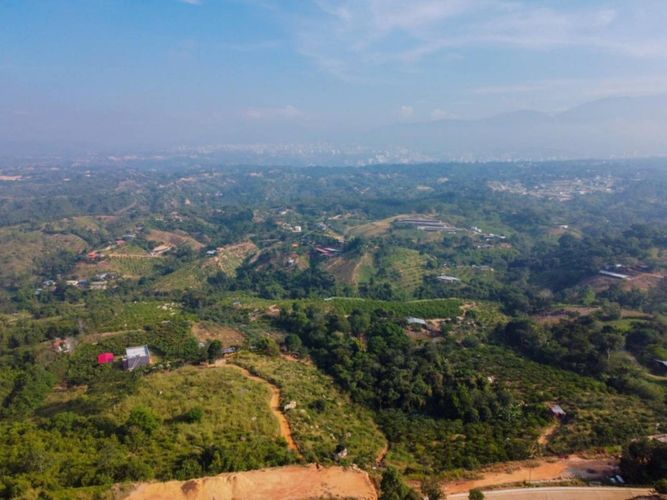 Lote en venta en Ruitoque, Floridablanca, 1850 m² · foto 3 de 6