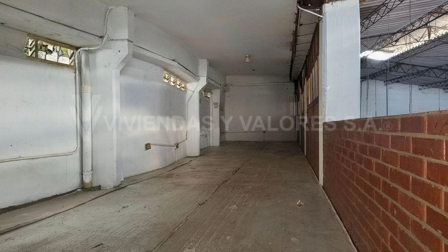 Bodega en arriendo en El Contento, Cúcuta, 550 m² · foto 9 de 11