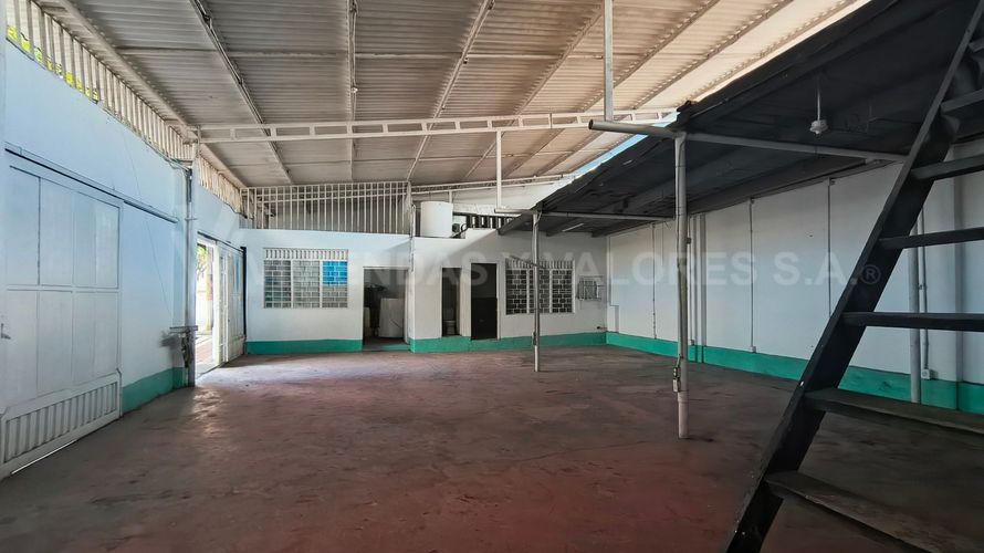 Bodega en arriendo en El Contento, Cúcuta, 200 m² · foto 3 de 6