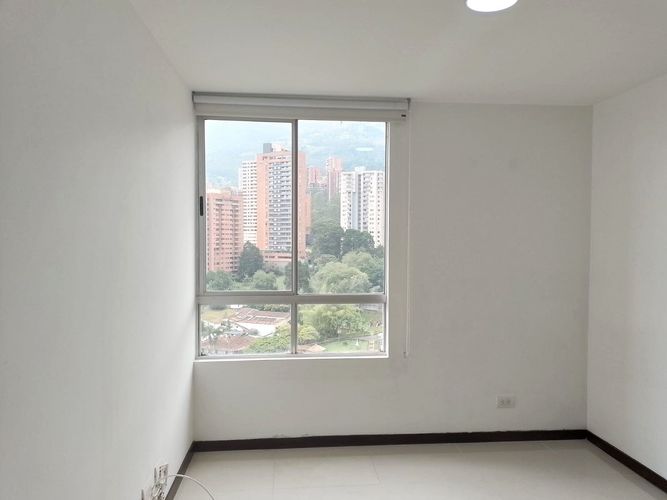 Apartamento de 3 alcobas en arriendo en San Lucas, Medellín, 135 m² · foto 14 de 18