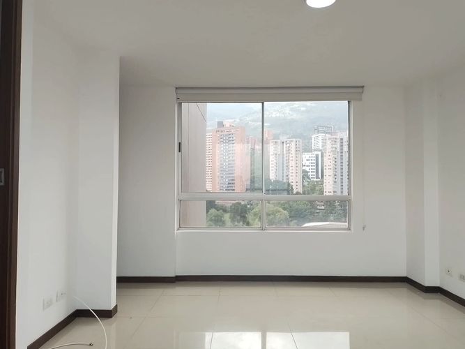 Apartamento de 3 alcobas en arriendo en San Lucas, Medellín, 135 m² · foto 9 de 18