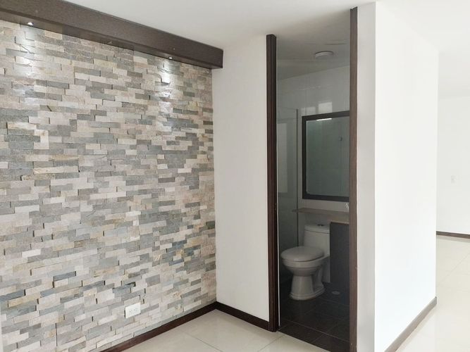 Apartamento de 3 alcobas en arriendo en San Lucas, Medellín, 135 m² · foto 11 de 18