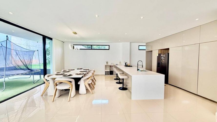 Casa de 4 alcobas en venta en Ruitoque, Floridablanca, 417 m² · foto 2 de 3