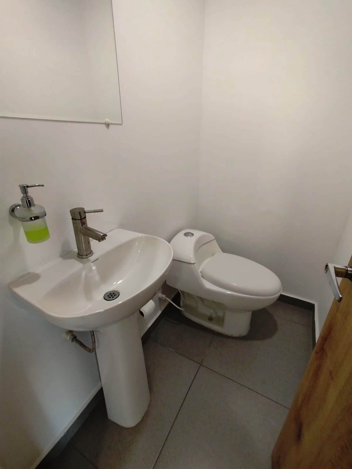 Apartamento en venta en Pinares, Pereira · foto 10 de 16