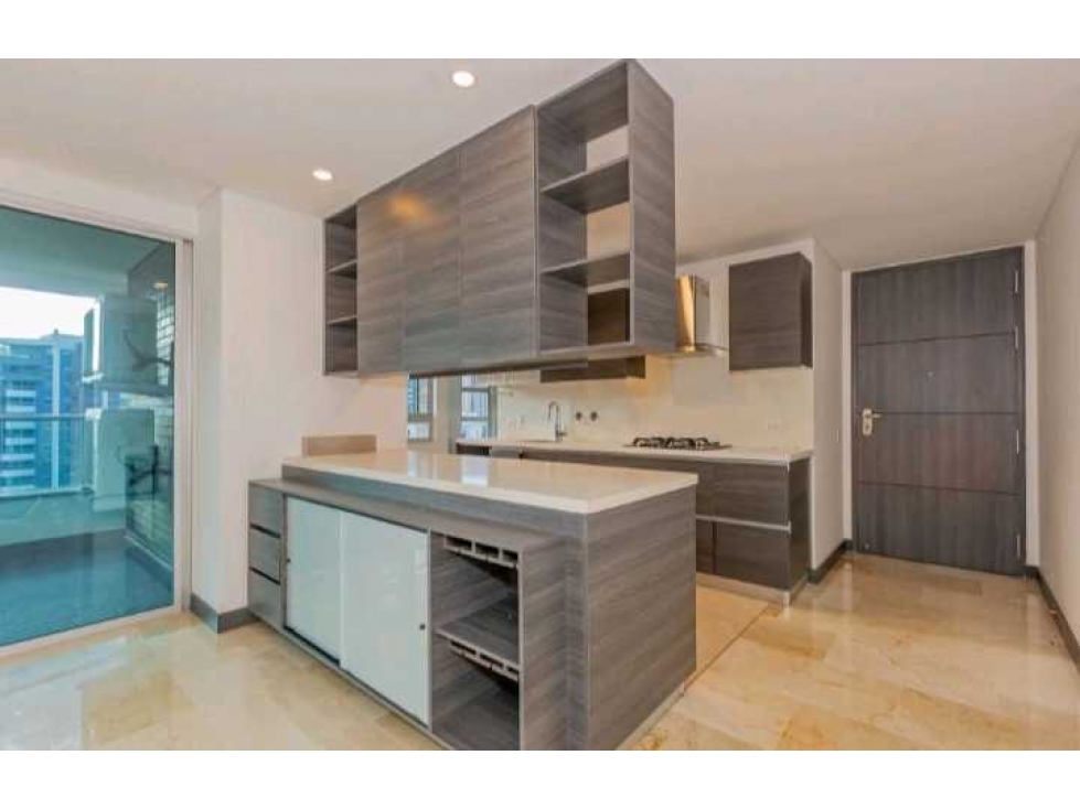 Apartamento en venta en Castropol, Medellín 3