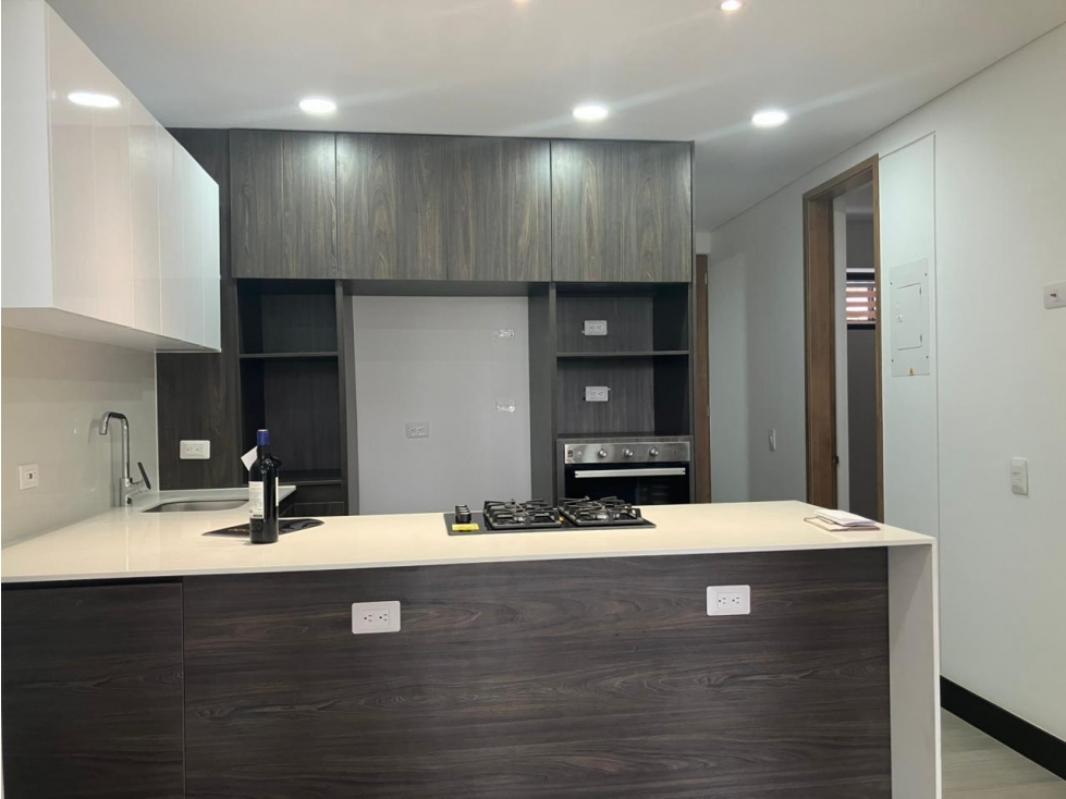 Apartamento en Arriendo en La Arboleda, Cali