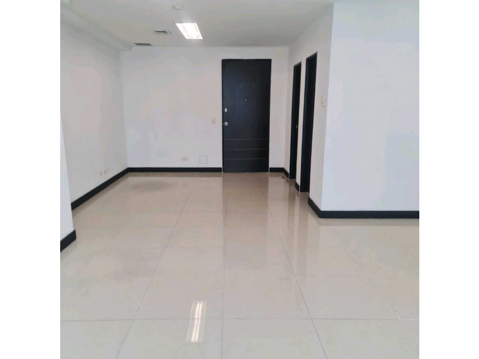 Oficina en venta en Medellín 3