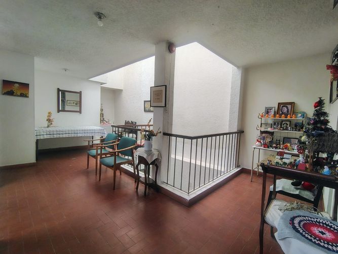 Casa de 5 alcobas en venta en San Francisco, Bucaramanga, 280 m² · foto 22 de 24