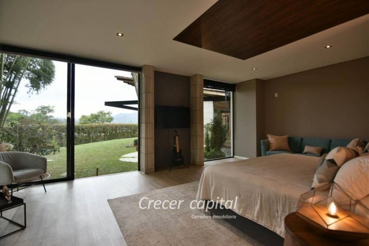 Casa en venta en Llano Grande, Rionegro, 550 m² · foto 18 de 24