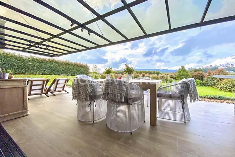 Casa de 4 alcobas en venta en Las Palmas, Rionegro, 650 m² · foto 6 de 11