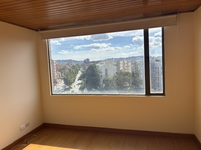 Apartamento en venta en Los Cedros, Bogotá · foto 2 de 23