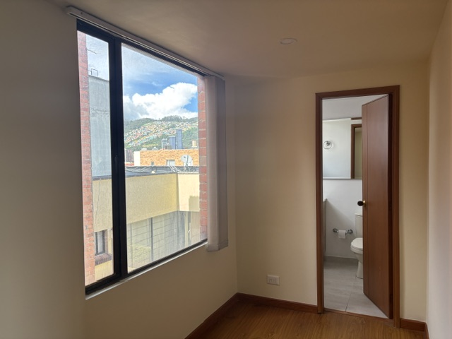Apartamento en venta en Los Cedros, Bogotá · foto 13 de 23