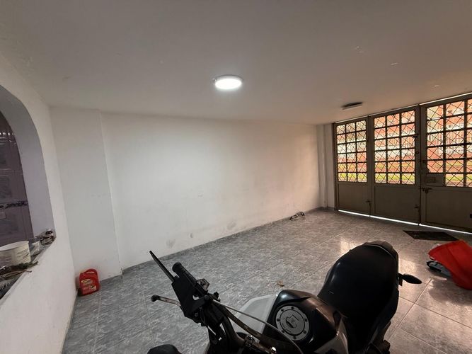 Casa de 4 alcobas en venta en Bolivia, Bogotá, 420 m² · foto 16 de 24