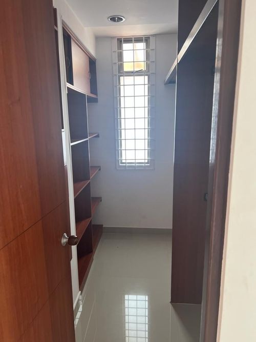 Apartamento de 4 alcobas en venta en Nueva Colina, Bogotá, 190 m² · foto 11 de 14