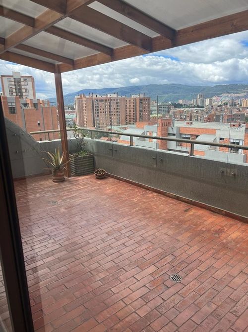 Apartamento de 4 alcobas en venta en Nueva Colina, Bogotá, 190 m² · foto 14 de 14