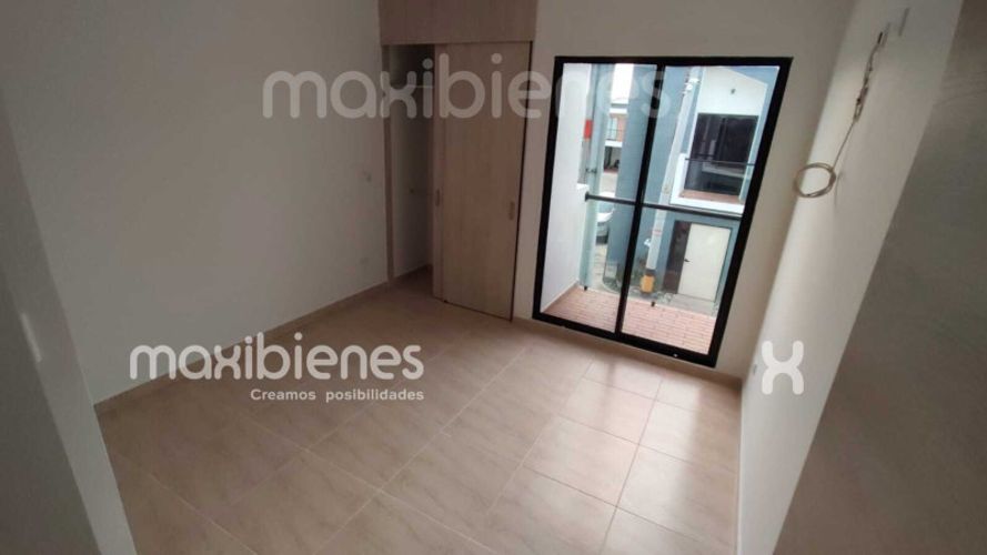 Casa de 3 alcobas en arriendo en Villa Del Rio, Apartado, 160 m² · foto 8 de 18