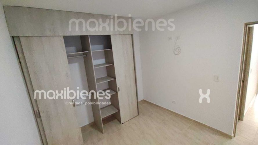 Casa de 3 alcobas en arriendo en Villa Del Rio, Apartado, 160 m² · foto 9 de 18