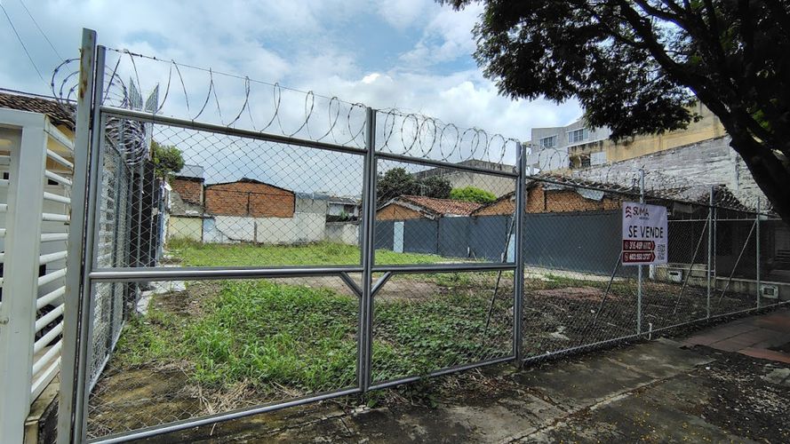 Lote en venta en Santa Anita, Cali, 600 m² · foto 2 de 2