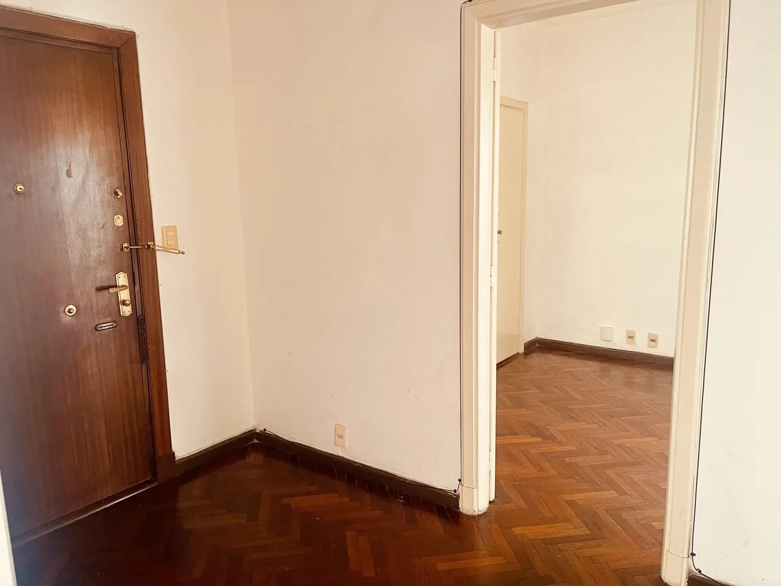 ALQUILER EN CORDON, 4 DORMITORIOS, 3 BAÑOS, TERRAZA LAVADERO, GARAJE, PORTERIA, CALEFACCION · Foto 5