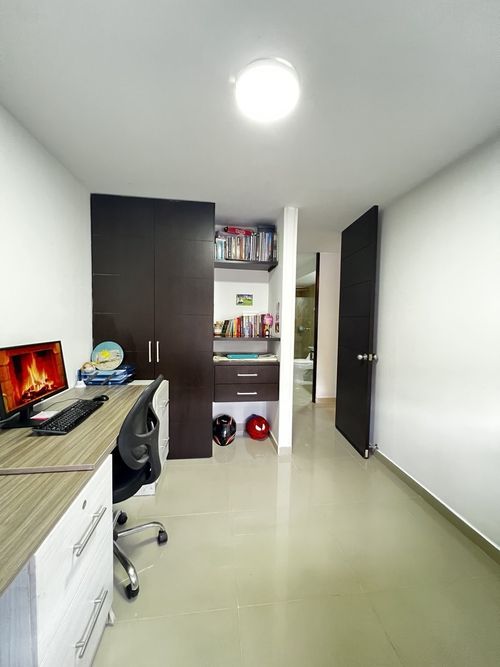 Apartamento de 3 alcobas en venta en Ciudad Jardin, Cali, 97 m² · foto 10 de 21