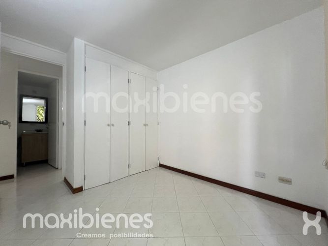 Apartamento de 3 alcobas en arriendo en Castropol, Medellín, 68 m² · foto 7 de 12