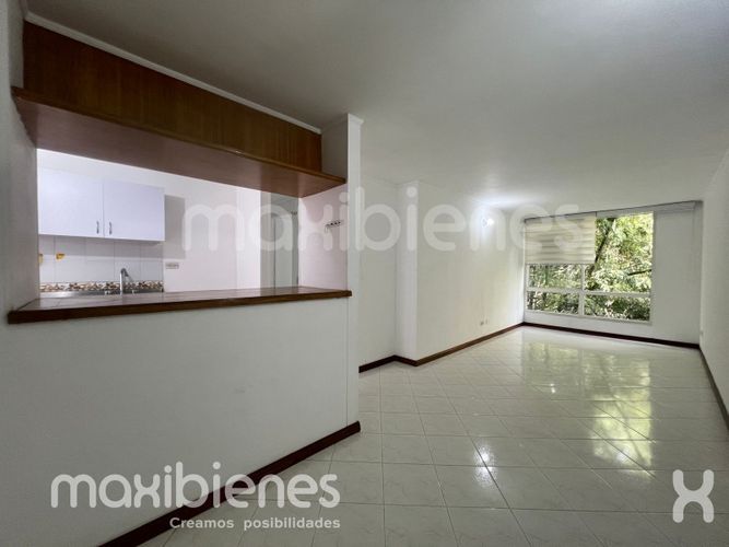 Apartamento de 3 alcobas en arriendo en Castropol, Medellín, 68 m² · foto 8 de 12