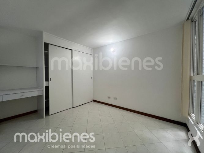 Apartamento de 3 alcobas en arriendo en Castropol, Medellín, 68 m² · foto 10 de 12
