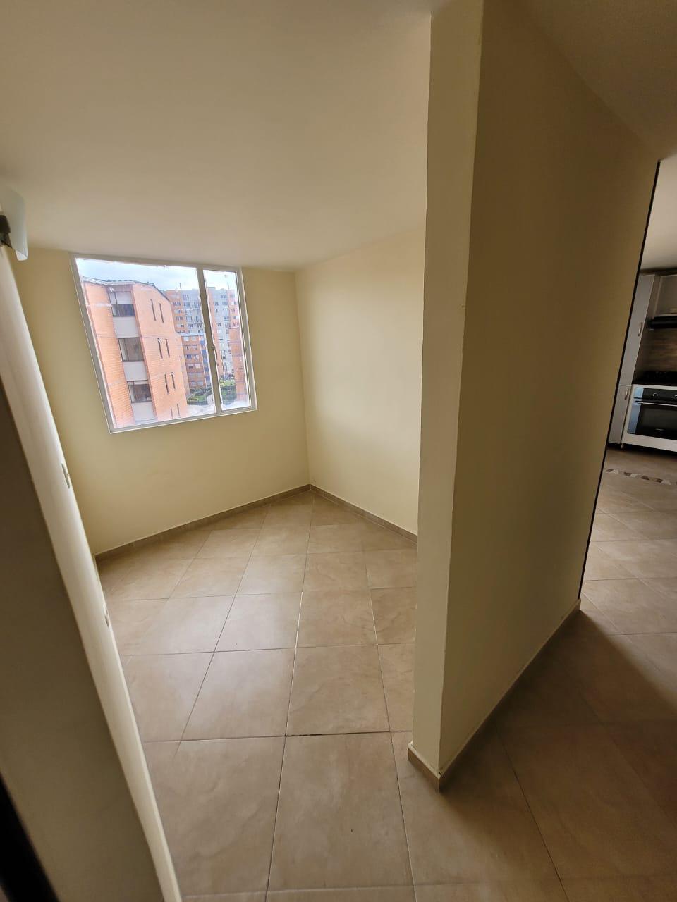 Apartamento en venta en Tierra Buena, Bogotá · foto 3 de 13