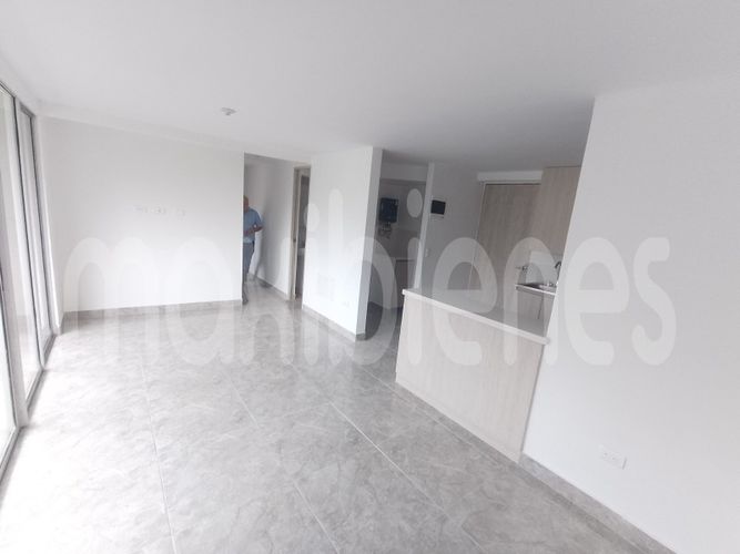 Apartamento de 2 alcobas en arriendo en Simon Bolivar Sb (Centro), Copacabana, 64 m² · foto 2 de 13