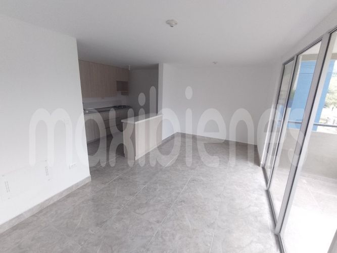 Apartamento de 2 alcobas en arriendo en Simon Bolivar Sb (Centro), Copacabana, 64 m² · foto 4 de 13