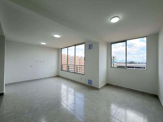 Apartamento de 2 alcobas en venta en La Magnolia, Madrid, 49 m² · foto 11 de 11