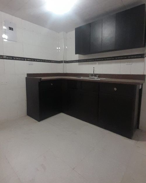 Casa de 10 alcobas en venta en Villa Nelly, Bogotá, 396 m² · foto 5 de 17