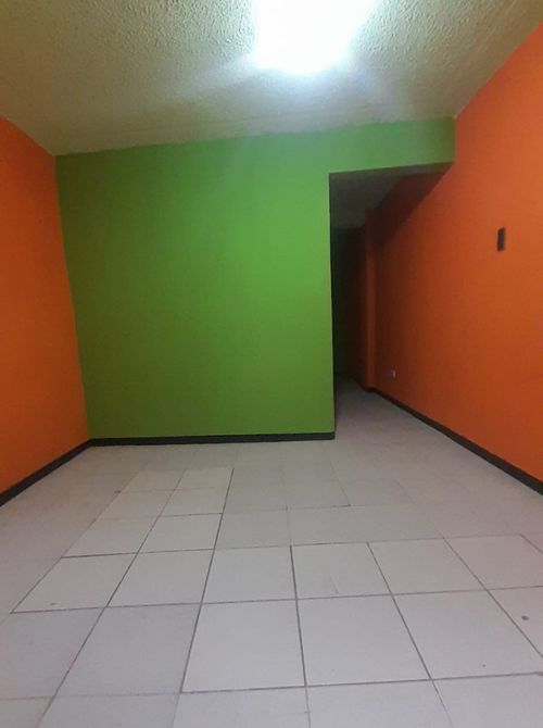 Casa de 10 alcobas en venta en Villa Nelly, Bogotá, 396 m² · foto 8 de 17