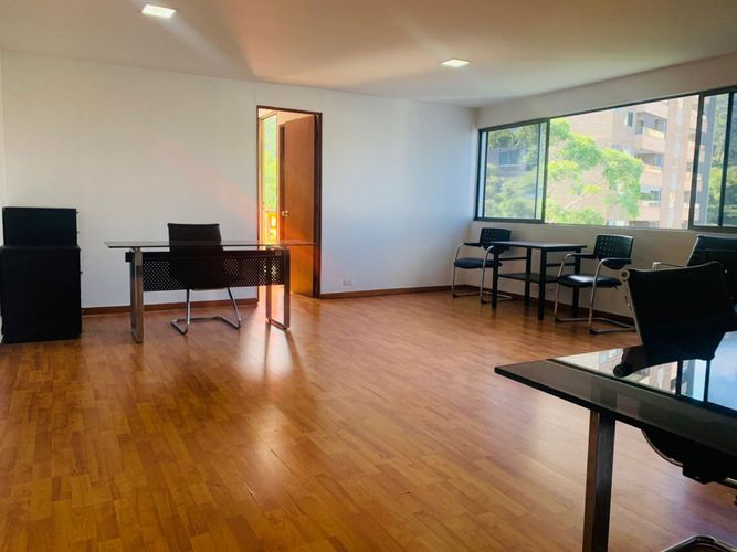Oficina en arriendo en La Florida, Medellín, 54 m² · foto 3 de 11