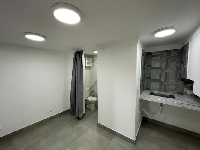 Local en venta en El Peñon, Cali, 33 m² · foto 16 de 22