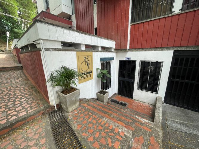 Local en venta en El Peñon, Cali, 33 m² · foto 22 de 22