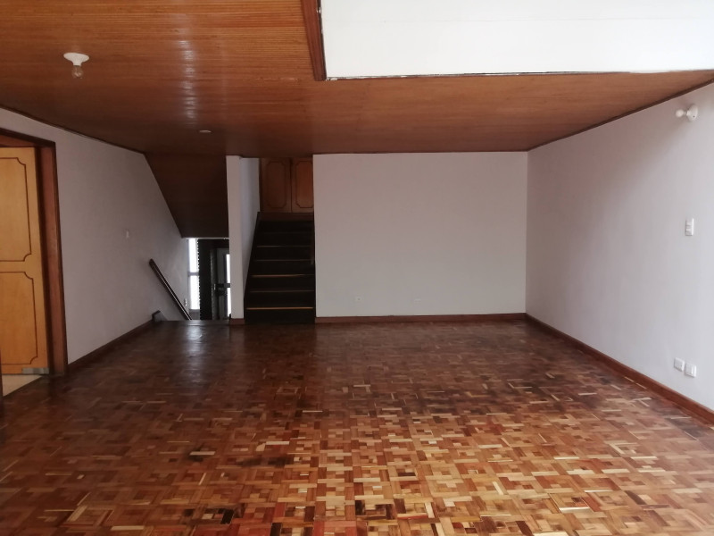 Casa en venta en Pasadena, Bogotá · foto 4 de 20