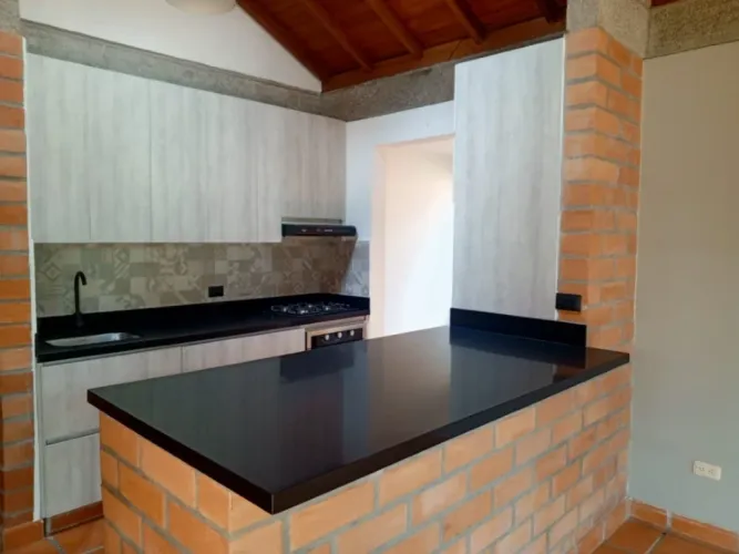 Casa de 2 alcobas en venta en Santa Elena, El Retiro, 136 m² · foto 8 de 20