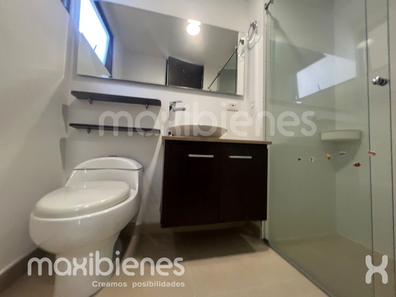 Apartamento en arriendo en El Poblado, Medellín · foto 13 de 15