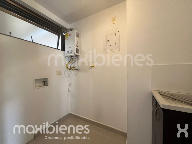 Apartamento en arriendo en El Poblado, Medellín · foto 15 de 15