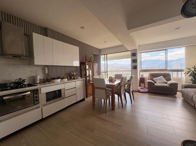 Apartamento de 3 alcobas en venta en Entre Amigos, Sabaneta, 79 m² · foto 5 de 16
