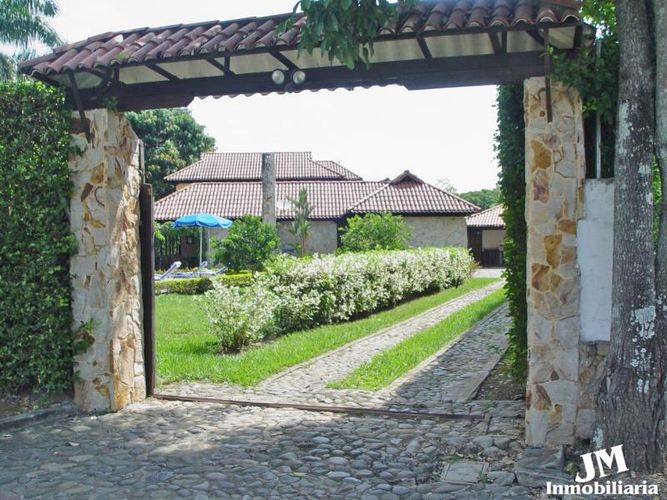 Casa de 4 alcobas en venta en La Morada, Jamundí, 500 m² · foto 4 de 8