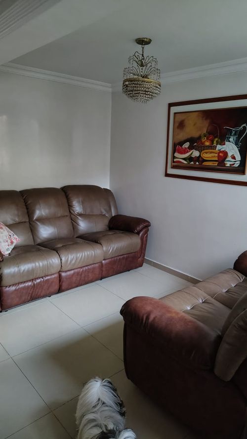 Casa de 4 alcobas en venta en Lagos Del Cacique, Bucaramanga, 220 m² · foto 3 de 23
