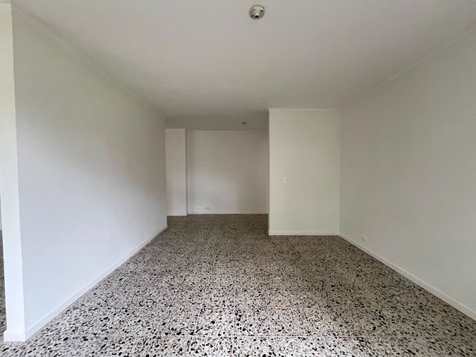 Apartamento de 3 alcobas en arriendo en El Poblado, Medellín, 155 m² · foto 3 de 20