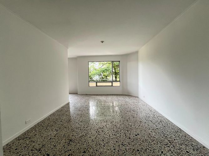 Apartamento de 3 alcobas en arriendo en El Poblado, Medellín, 155 m² · foto 4 de 20