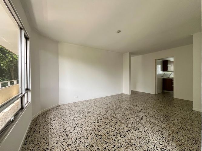 Apartamento de 3 alcobas en arriendo en El Poblado, Medellín, 155 m² · foto 11 de 20