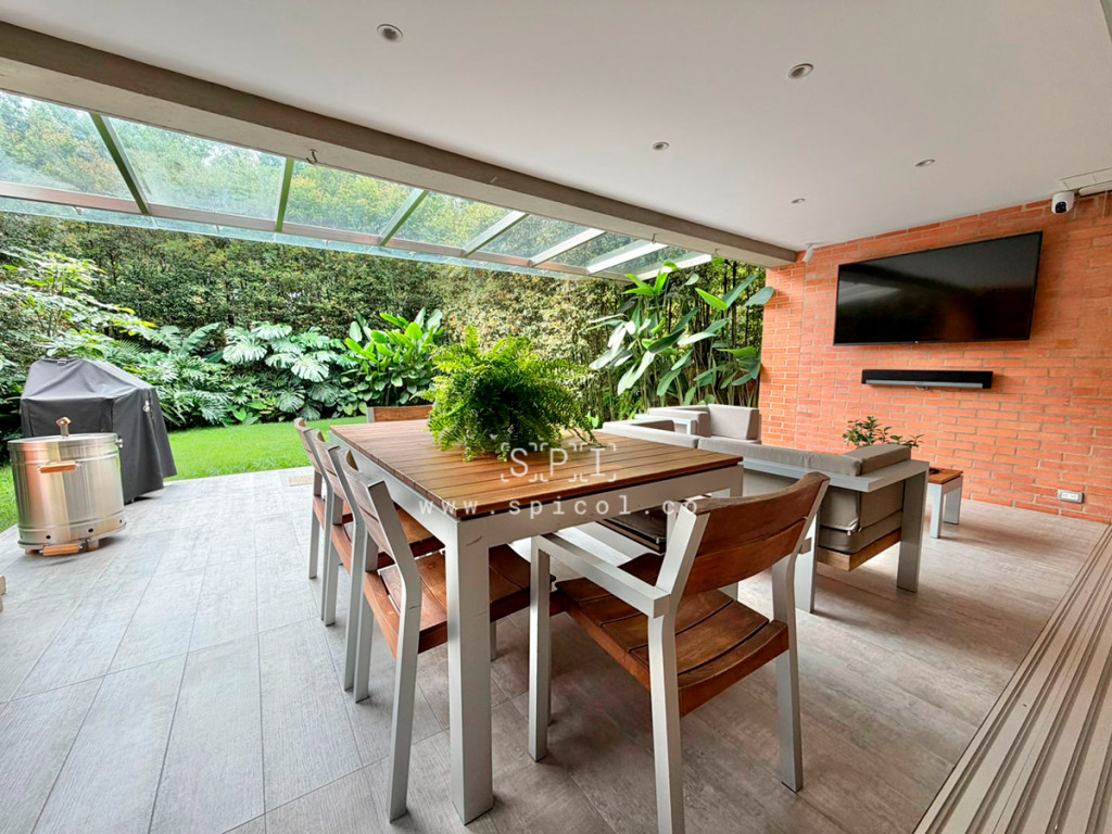Casa en venta en La Calera, Medellín 4